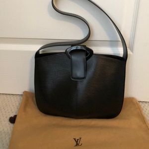 Louis Vuitton Epi Reverie Bag
